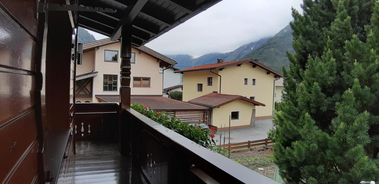 Haus Helene Prantl Apartment Langenfeld Luaran gambar